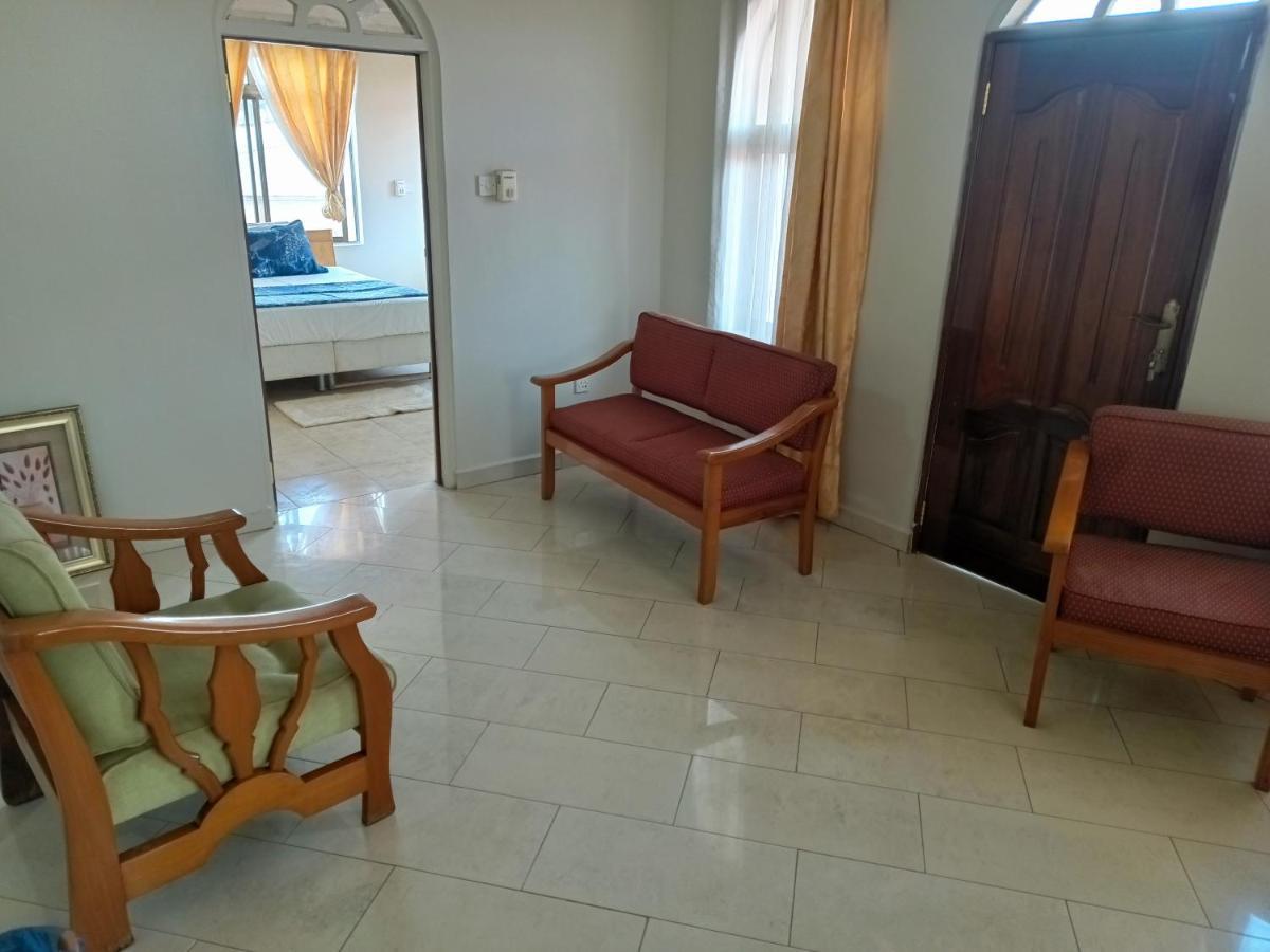 Prestige Guesthouse ,Ksi Κούμασι Εξωτερικό φωτογραφία