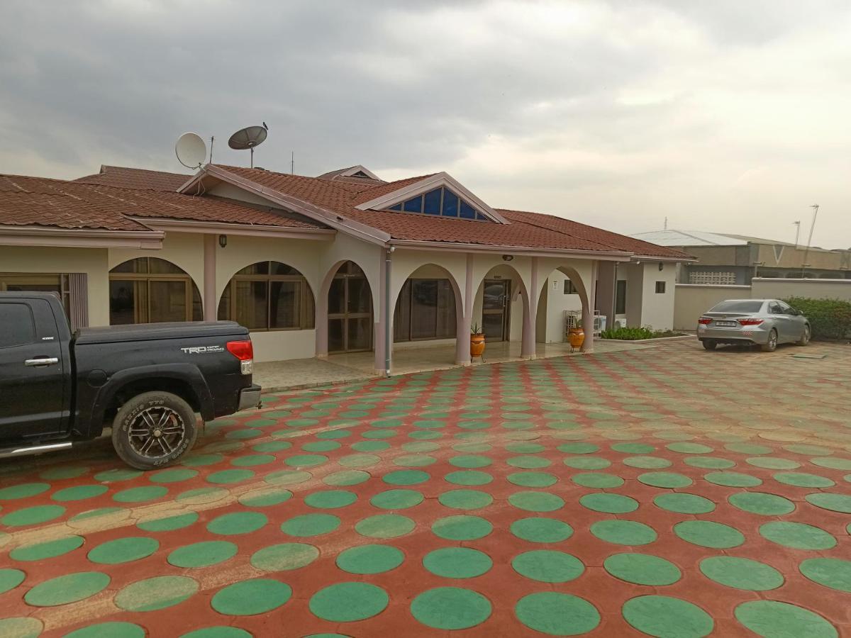 Prestige Guesthouse ,Ksi Κούμασι Εξωτερικό φωτογραφία