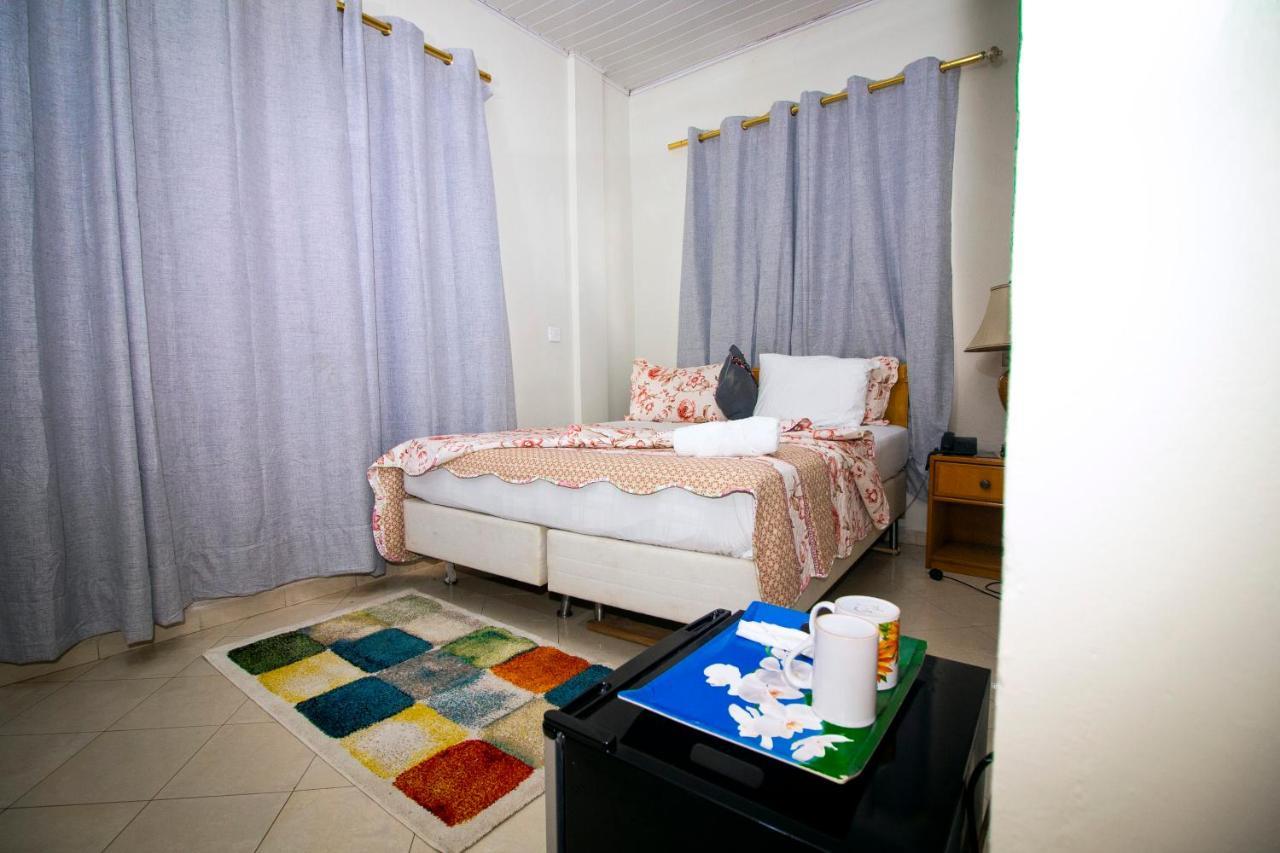Prestige Guesthouse ,Ksi Κούμασι Εξωτερικό φωτογραφία