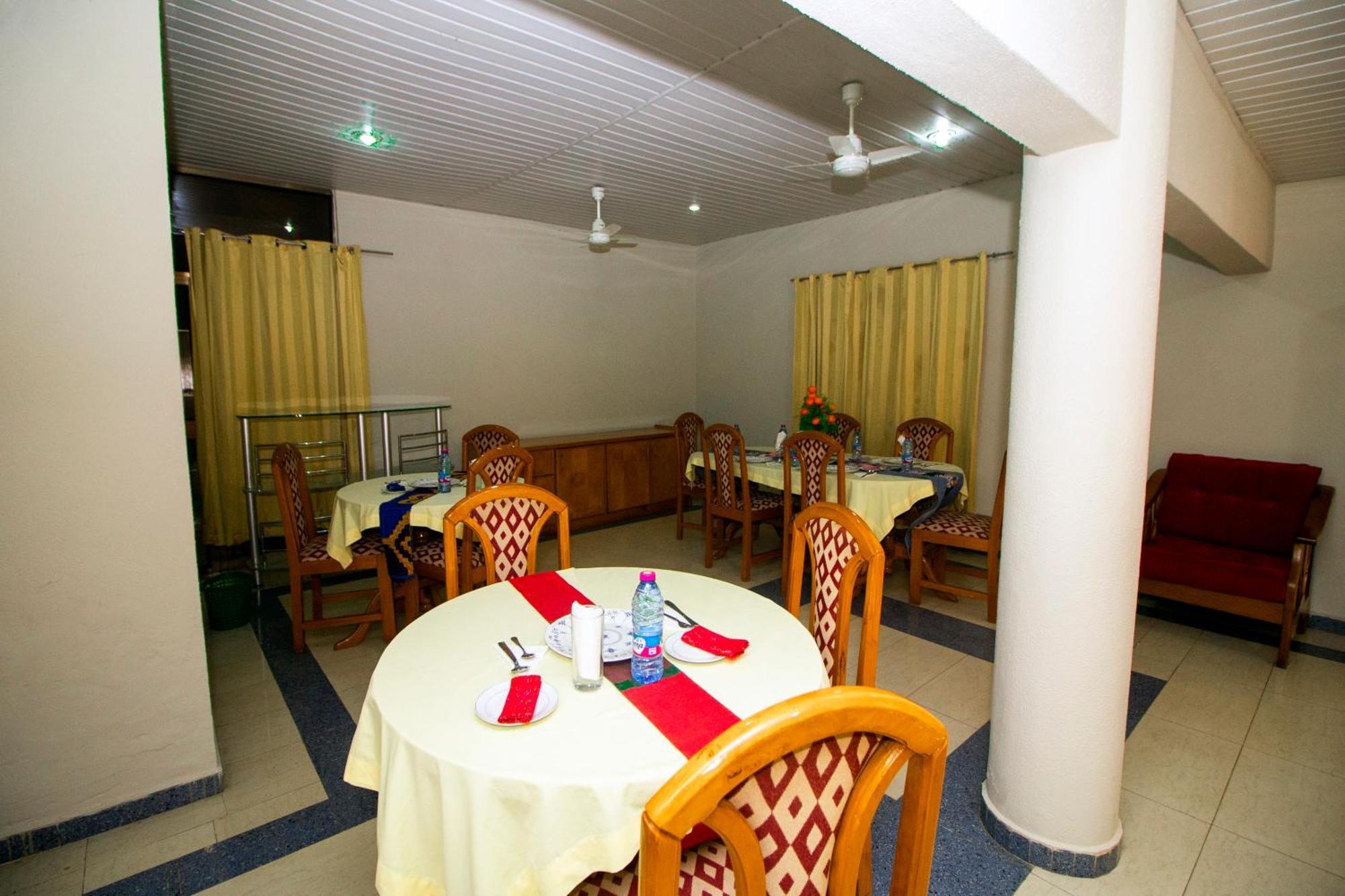 Prestige Guesthouse ,Ksi Κούμασι Εξωτερικό φωτογραφία
