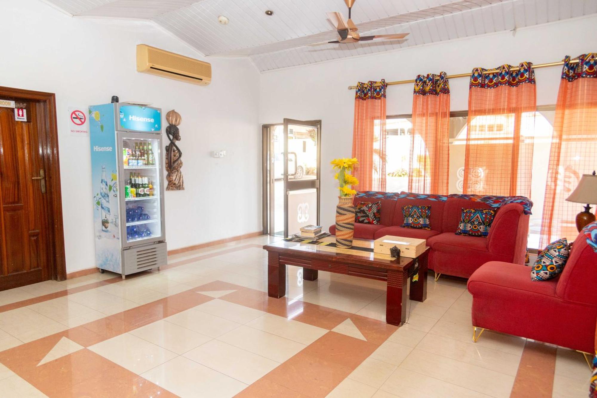 Prestige Guesthouse ,Ksi Κούμασι Εξωτερικό φωτογραφία